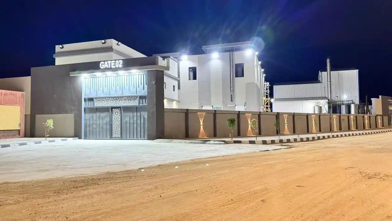 خلفية المصنع